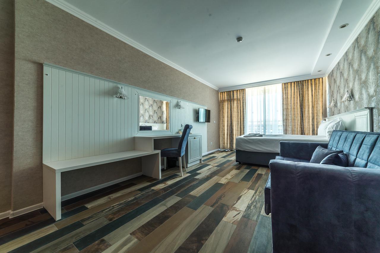 Hotel Baikal Sunny Beach Oda fotoğraf